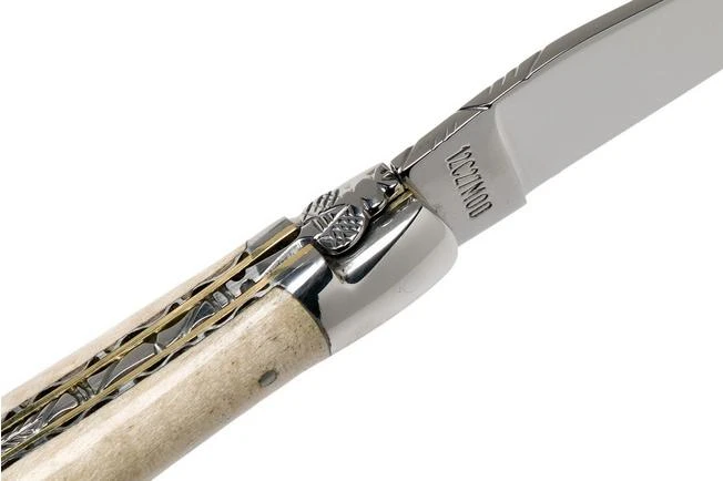 Laguiole En Aubrac 12cm Double Plates, Wavy Maple Hand-filed, L0712EEN1/FSJ1 - Image 6