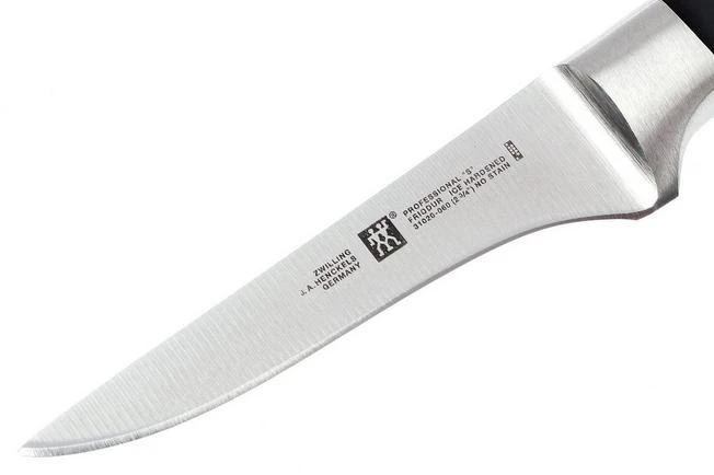 Zwilling J.A. Henckels Professional "S" Paring Knife 6 Cm (2,75") - Image 2